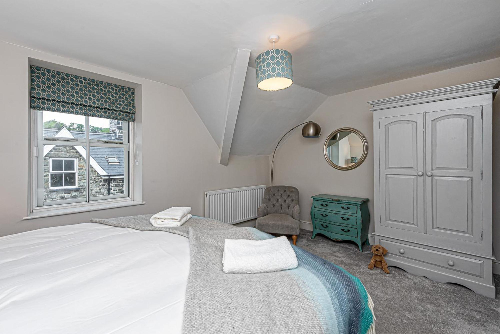 Character Townhouse In Town Centre & Superb Views Villa Dolgellau Exterior photo